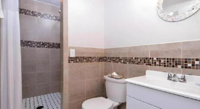 Econo Lodge Rochester I-90 & I-390