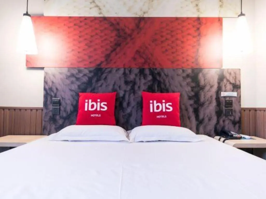 Bed in Ibis Nantong Qingnian