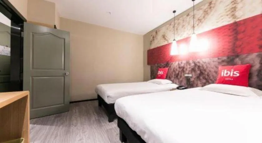 Bed in Ibis Nantong Qingnian