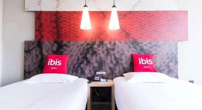 Bed in Ibis Nantong Qingnian