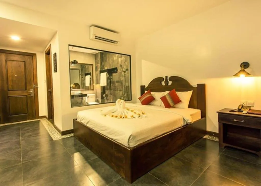 Bed in Yeak Loam Hotel