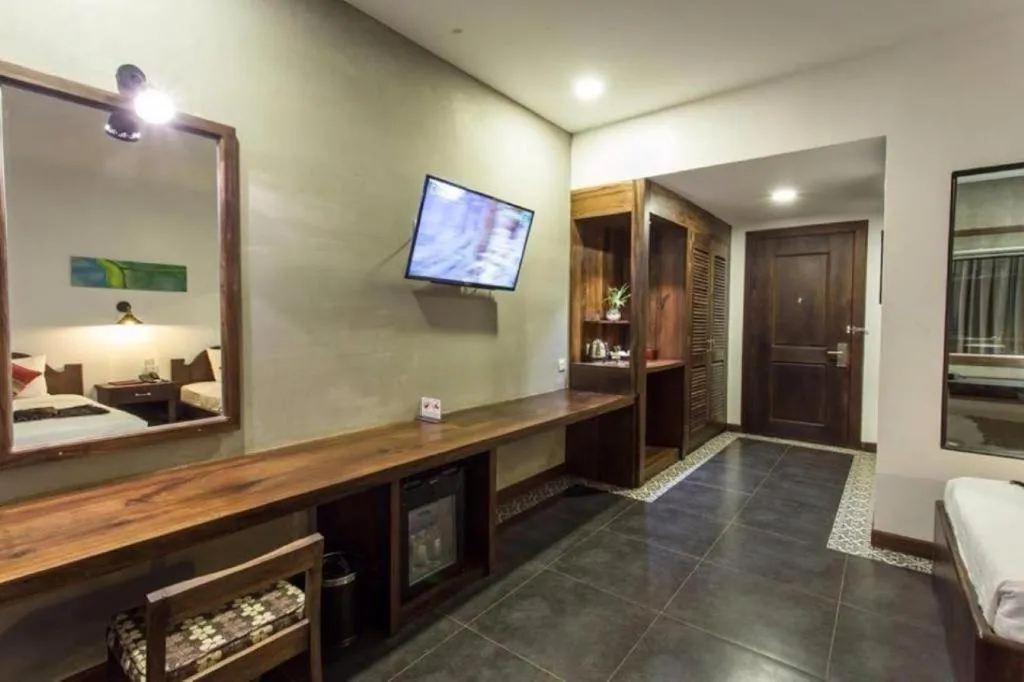 Bed in Yeak Loam Hotel