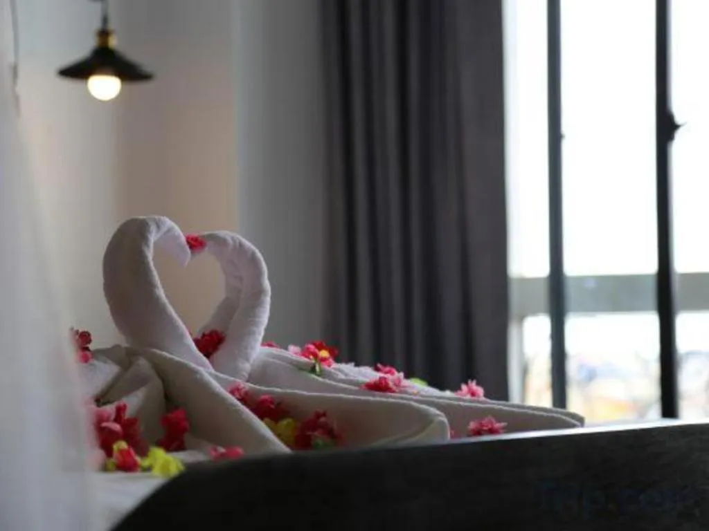 Bed in Yeak Loam Hotel