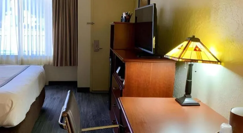 Bed in SureStay Plus by Best Western Lawton