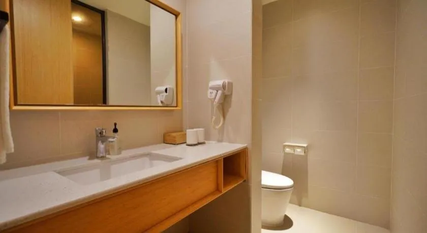 Ji Hotel Kunming Cuihu Yunnan University Affiliated Hospital