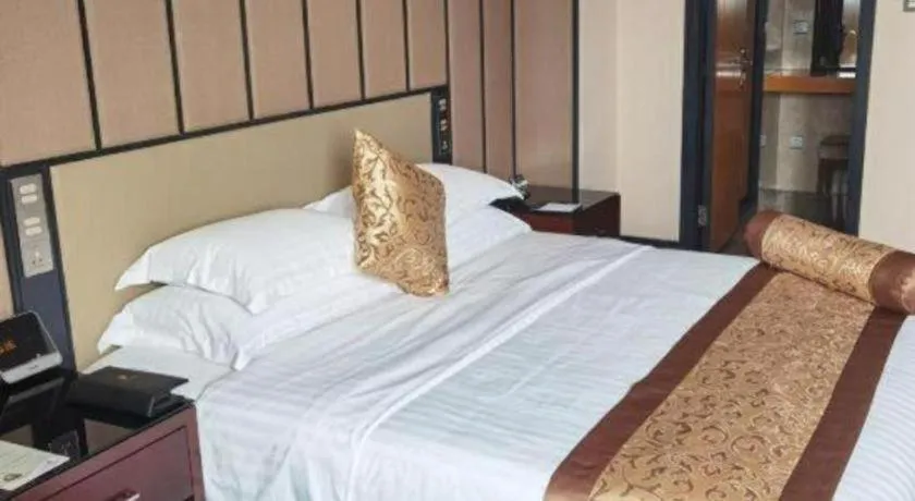 Bed in Jiuhua Jin Jiang International Hotel