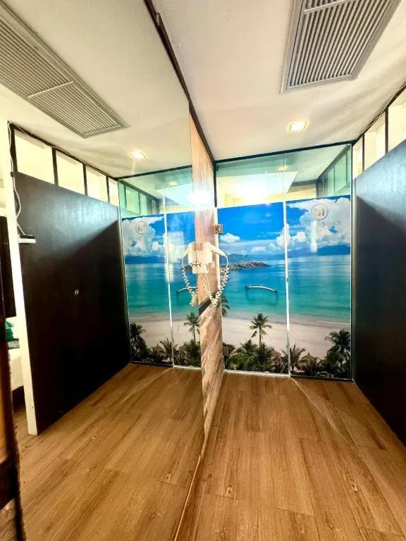 Phi Phi Nice Beach Hotel Hip