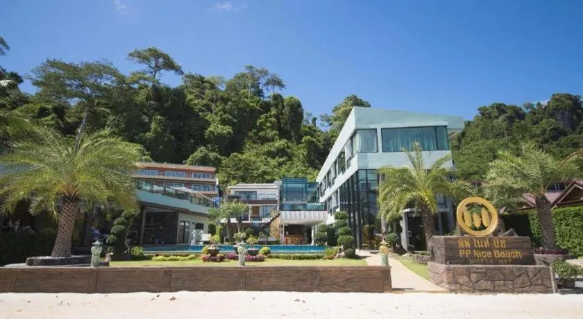 Phi Phi Nice Beach Hotel Hip