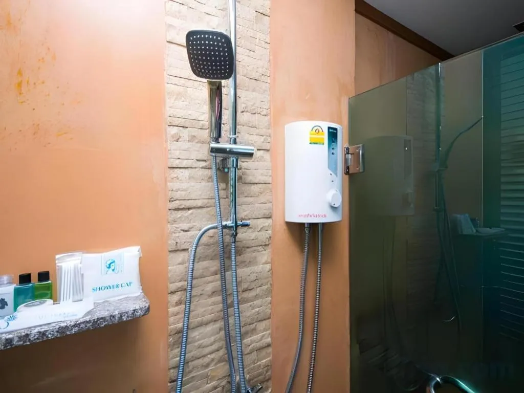 Phi Phi Nice Beach Hotel Hip