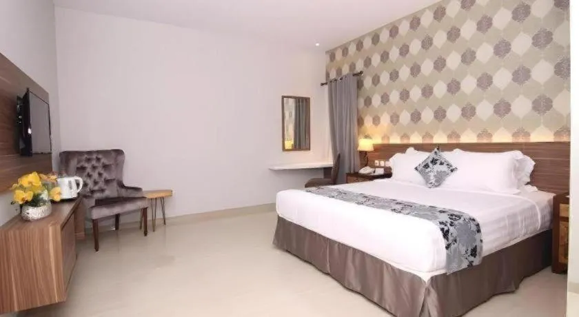 Bed in Grand Amira Hotel Solo, Azana Hotels Collection