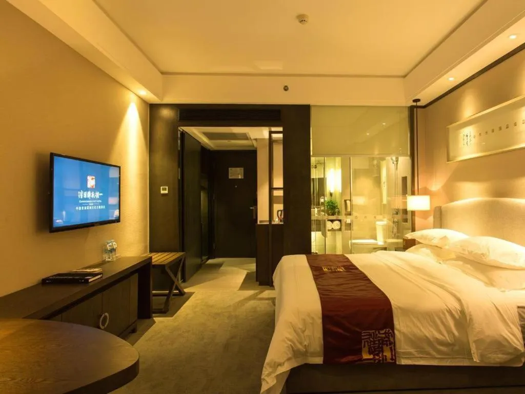 Bed in LIZ Hotel (Zhuhai Gongbei Port Fuhuali Store)