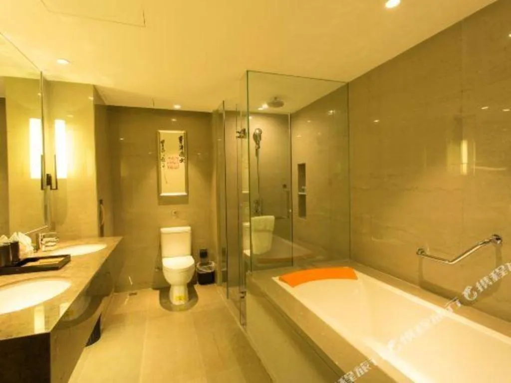 Zhuhai Starlight Hotel