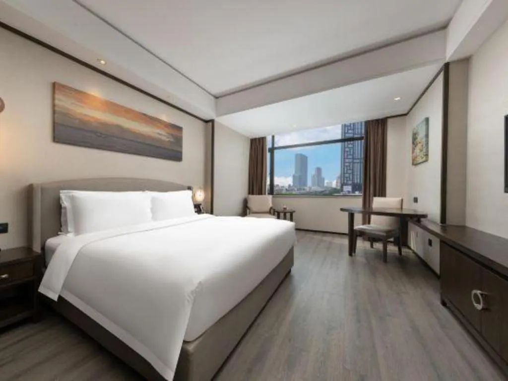 Zhuhai Starlight Hotel