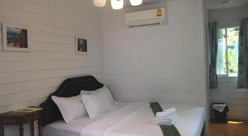 Ban Thungdang Housetel Bangkok