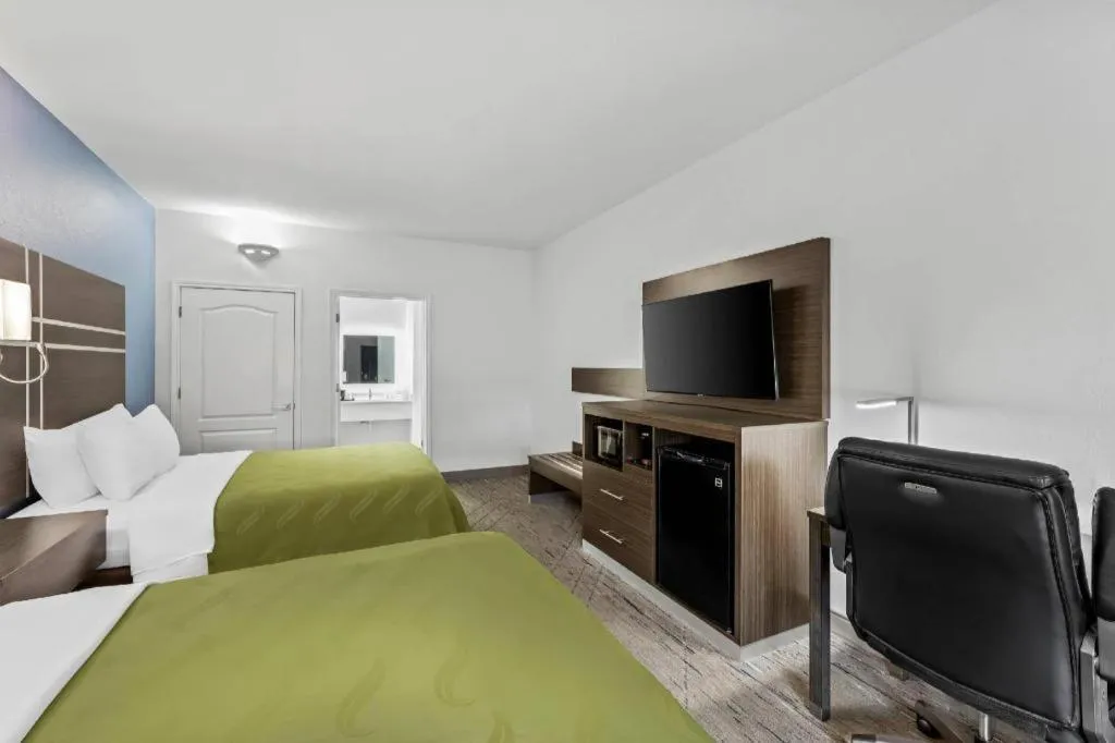 Bed in Quality Inn & Suites Rio Grande City