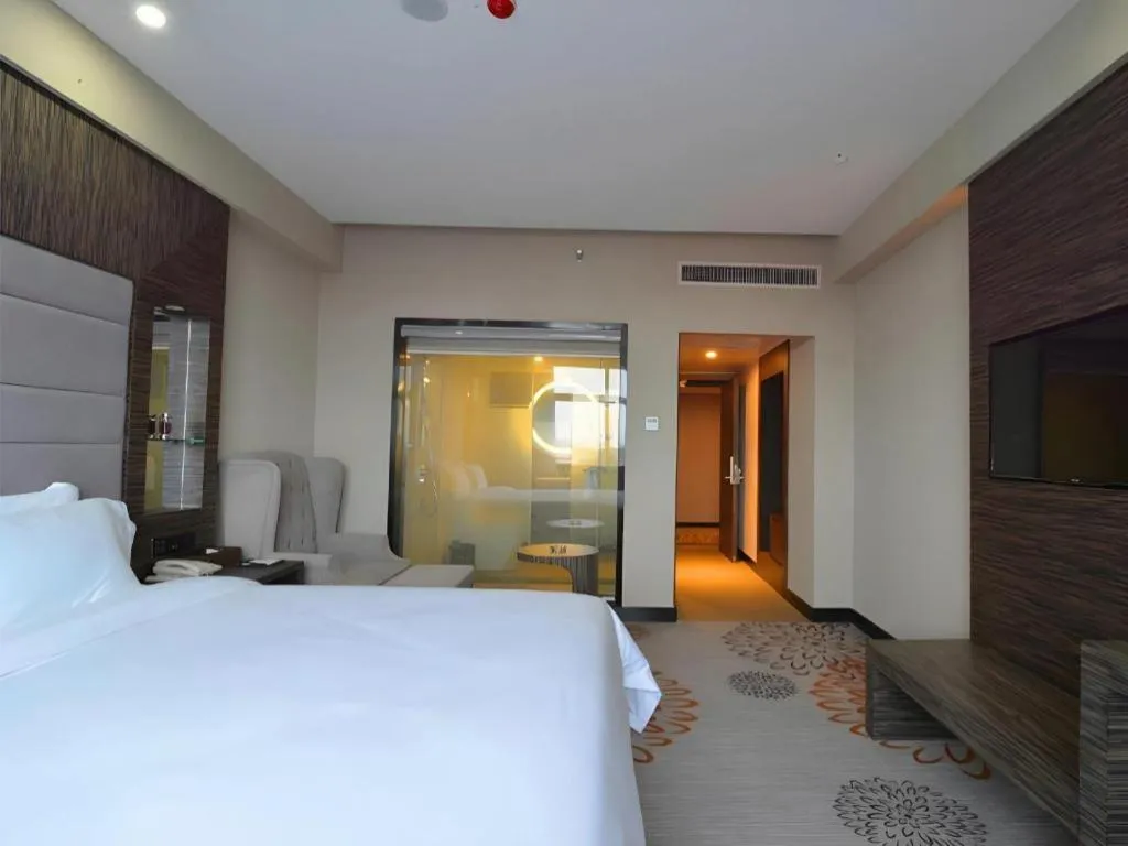 Bed in Lavande Hotel Guangzhou Financial City Tianhe Park Metro Station