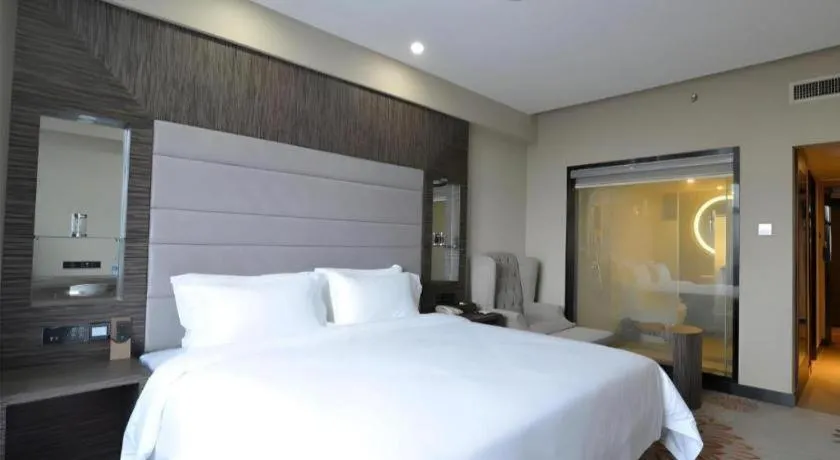Lavande Hotel Guangzhou Financial City Tianhe Park Metro Station