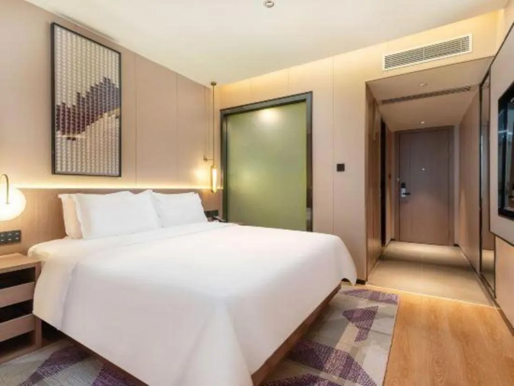 Bed in Lavande Hotel Guangzhou Financial City Tianhe Park Metro Station