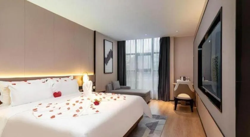 Bed in Lavande Hotel Guangzhou Financial City Tianhe Park Metro Station
