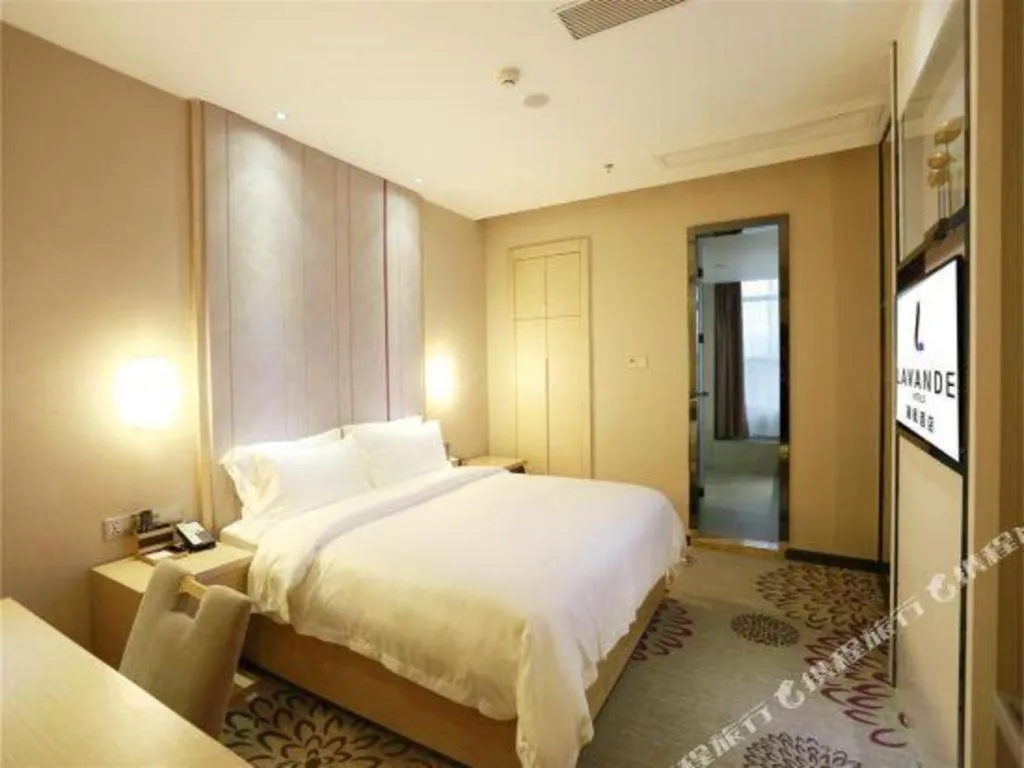 Bed in Lavande Hotel Guangzhou Financial City Tianhe Park Metro Station