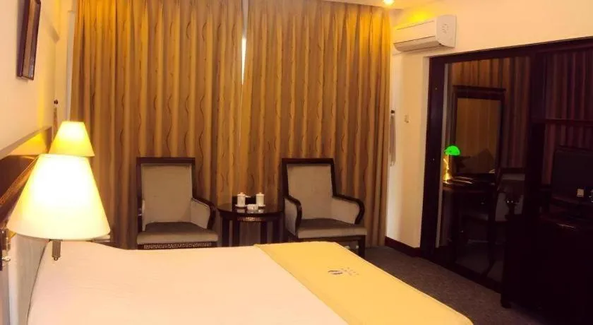 Bed in Huu Nghi Hotel