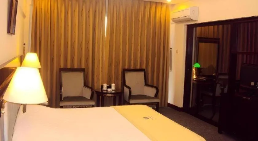 Bed in Huu Nghi Hotel