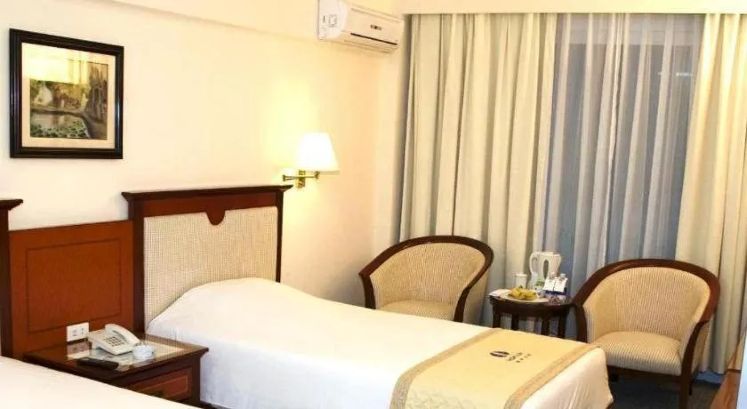 Bed in Huu Nghi Hotel