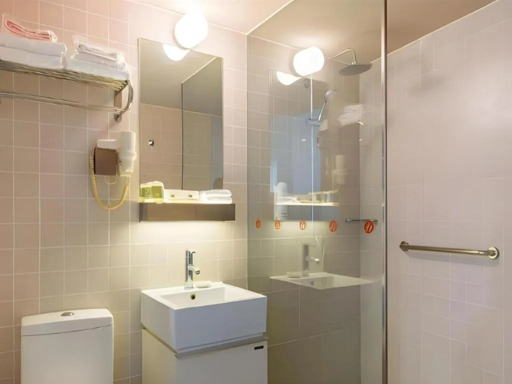 Jinjiang Inn Select Shanghai Nanjing Road Pedestrian Street