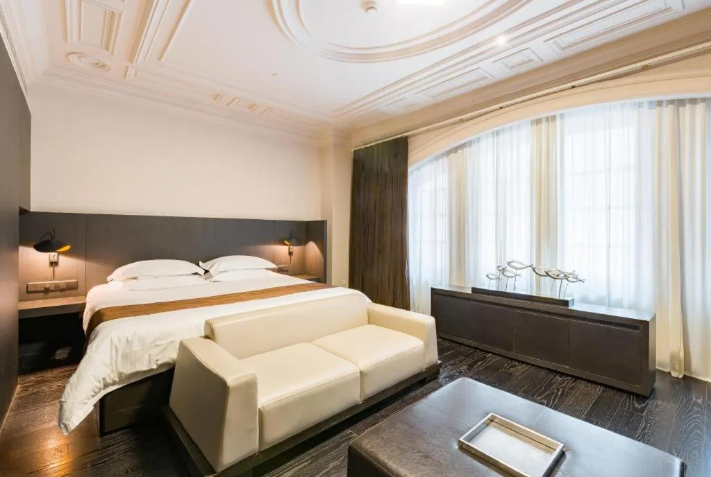 Bed in Jinjiang Inn Select Shanghai Nanjing Road Pedestrian Street