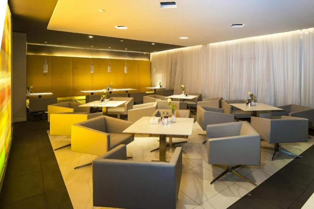 Jinjiang Inn Select Shanghai Nanjing Road Pedestrian Street