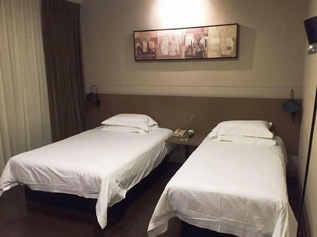 Bed in Jinjiang Inn Select Shanghai Nanjing Road Pedestrian Street
