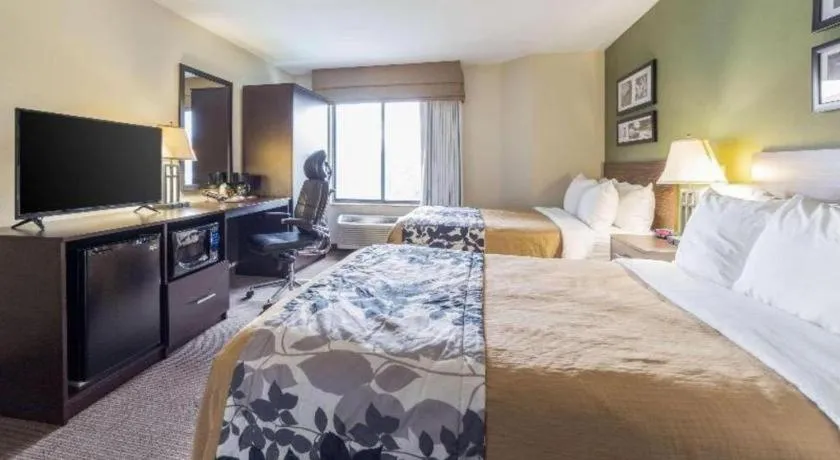 Bed in Sleep Inn Airport Phoenix