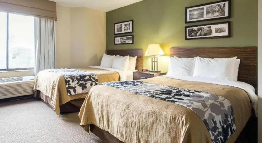 Bed in Sleep Inn Airport Phoenix