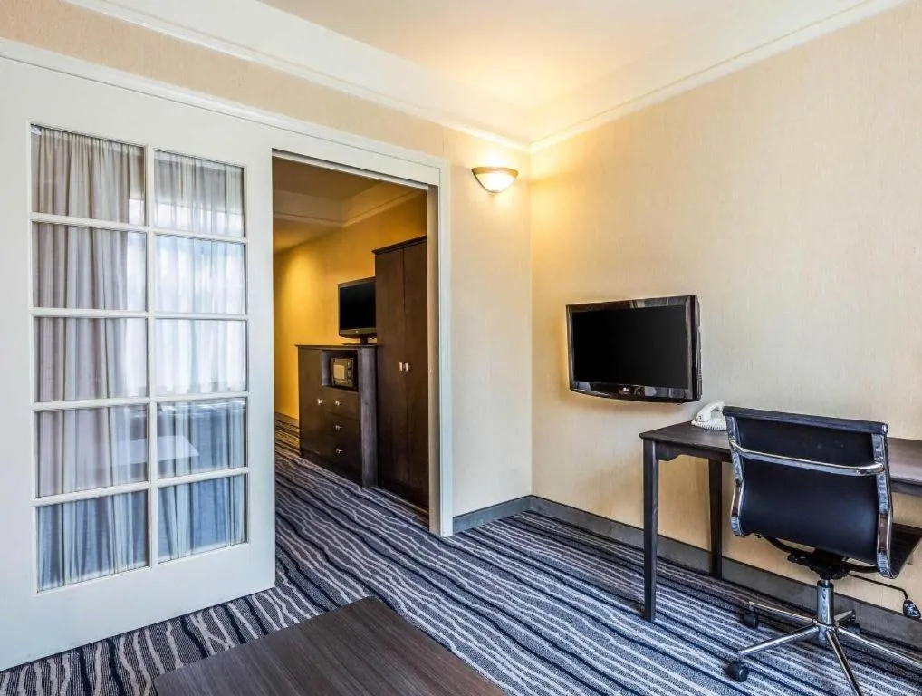 Ramada Suites by Wyndham San Diego