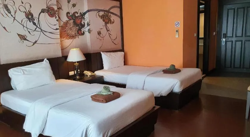 Bed in Sarita Chalet and Spa Hotel