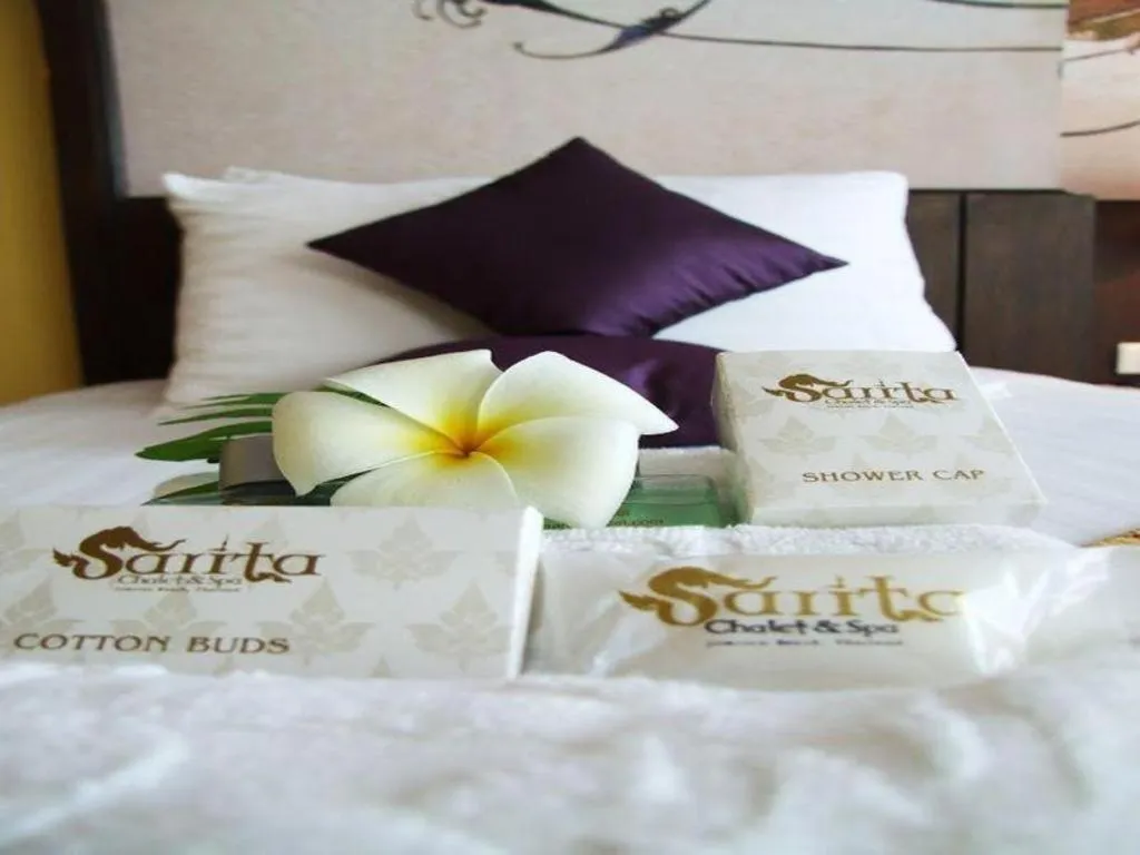Bed in Sarita Chalet and Spa Hotel