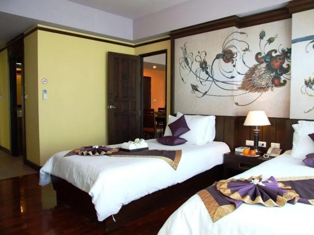 Bed in Sarita Chalet and Spa Hotel