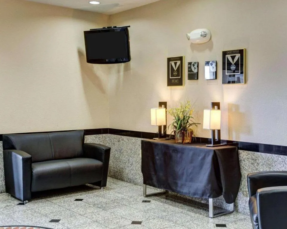 Suburban Extended Stay La Place