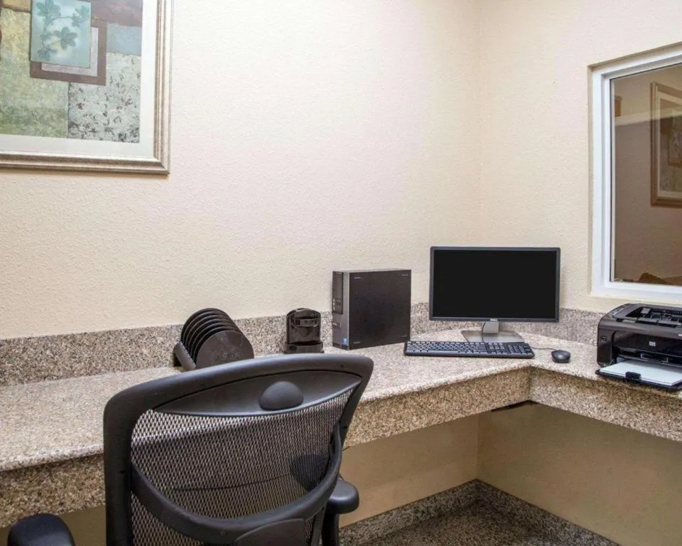 Suburban Extended Stay La Place