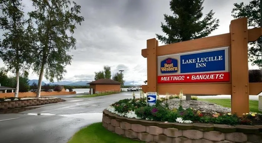Best Western Lake Lucille Inn