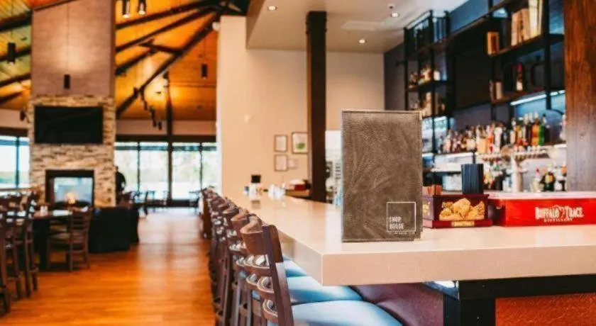 Best Western Lake Lucille Inn