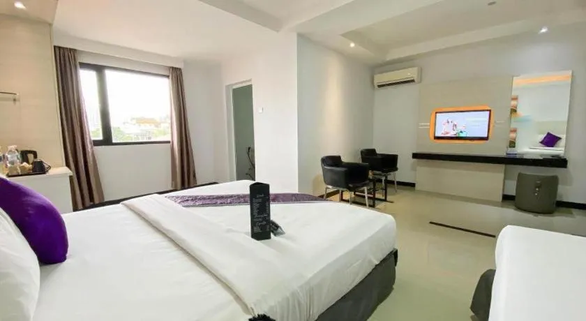 Bed in 89 Hotel Batam