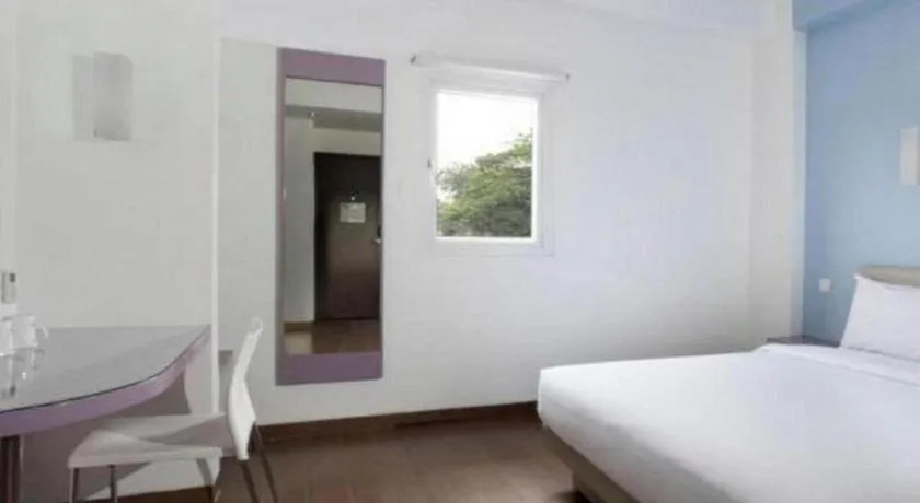 Bed in Amaris Hotel Padjajaran Bogor