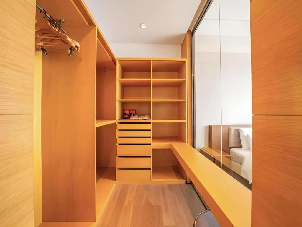 Grand Madison Qingdao Harbour-view Central（Former Qingdao Farglory Hotel）