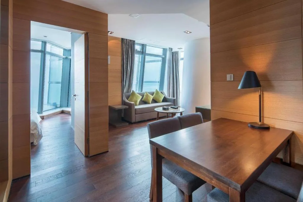 Grand Madison Qingdao Harbour-view Central（Former Qingdao Farglory Hotel）