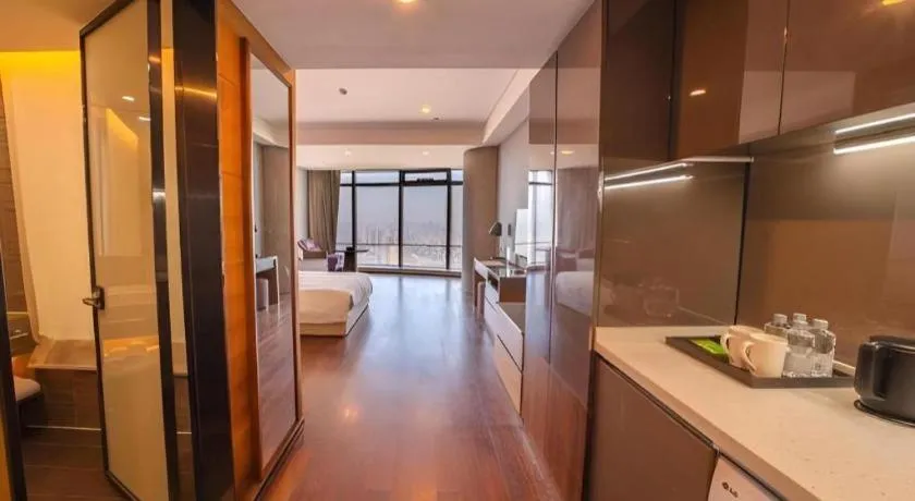 Grand Madison Qingdao Harbour-view Central（Former Qingdao Farglory Hotel）