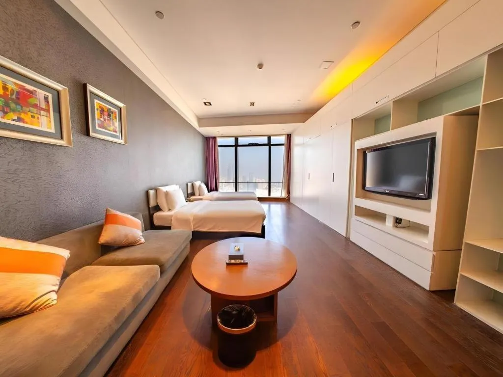 Grand Madison Qingdao Harbour-view Central（Former Qingdao Farglory Hotel）