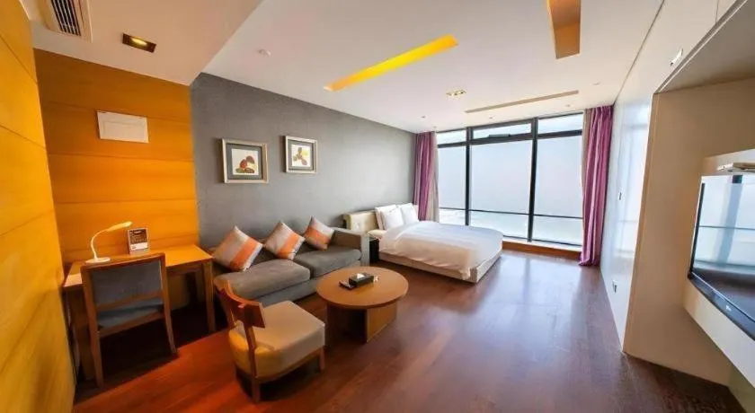 Grand Madison Qingdao Harbour-view Central（Former Qingdao Farglory Hotel）