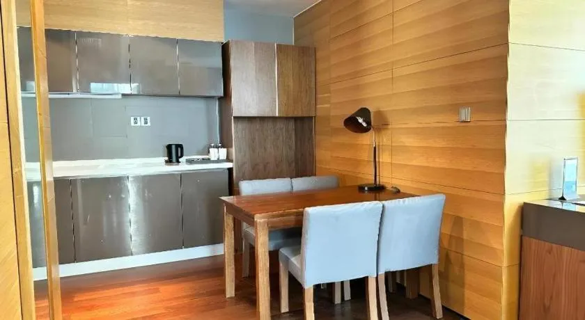 Grand Madison Qingdao Harbour-view Central（Former Qingdao Farglory Hotel）