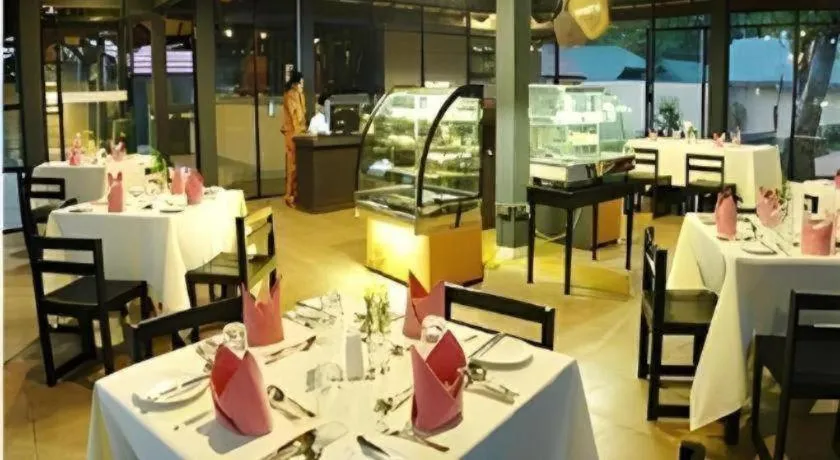 Heritage Habarana Hotel